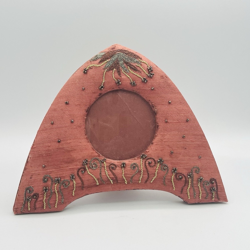 Vintage Arch Picture Frame Embroidered Beaded Pink Floral Tabletop Circle Photo